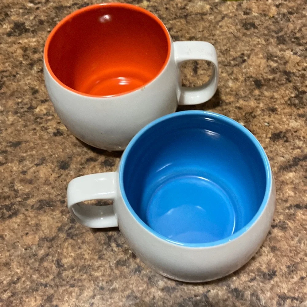 Crate & Barrel White Thick Ceramic Coffee Mugs Blue/Orange Insides Set of 2